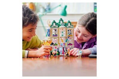 LEGO Friends 41711 "Художественная школа Эммы"