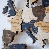 Купить карту мира на стену с подсветкой