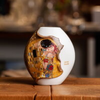 Поцелуй 13,5 см. Ваза для цветов Goebel